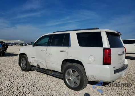 2019 Chevrolet Tahoe K1500 Premier z USA, uszkodzony, nr VIN 1GNSKCKC6KR194034
